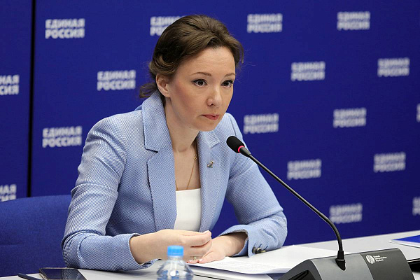 Анна Кузнецова: Более 520 тысяч обращений поступило в общественные приемные «Единой России» за 2022 год